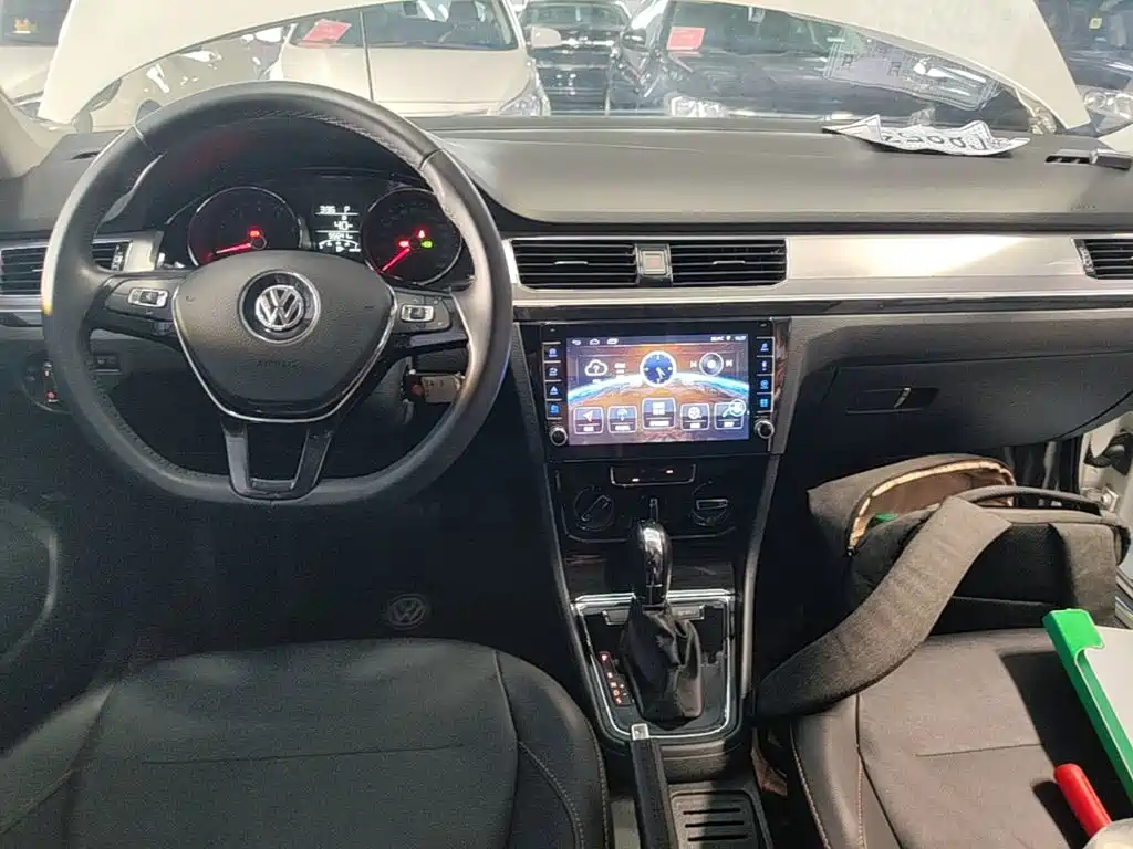Volkswagen Bora — миниатюра 10