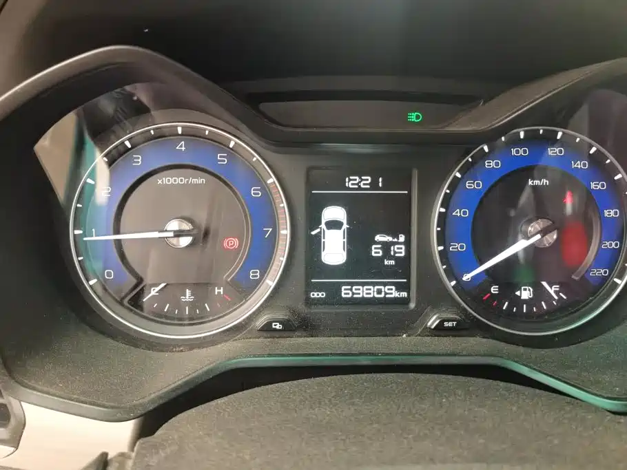 Geely Vision X3 — миниатюра 14
