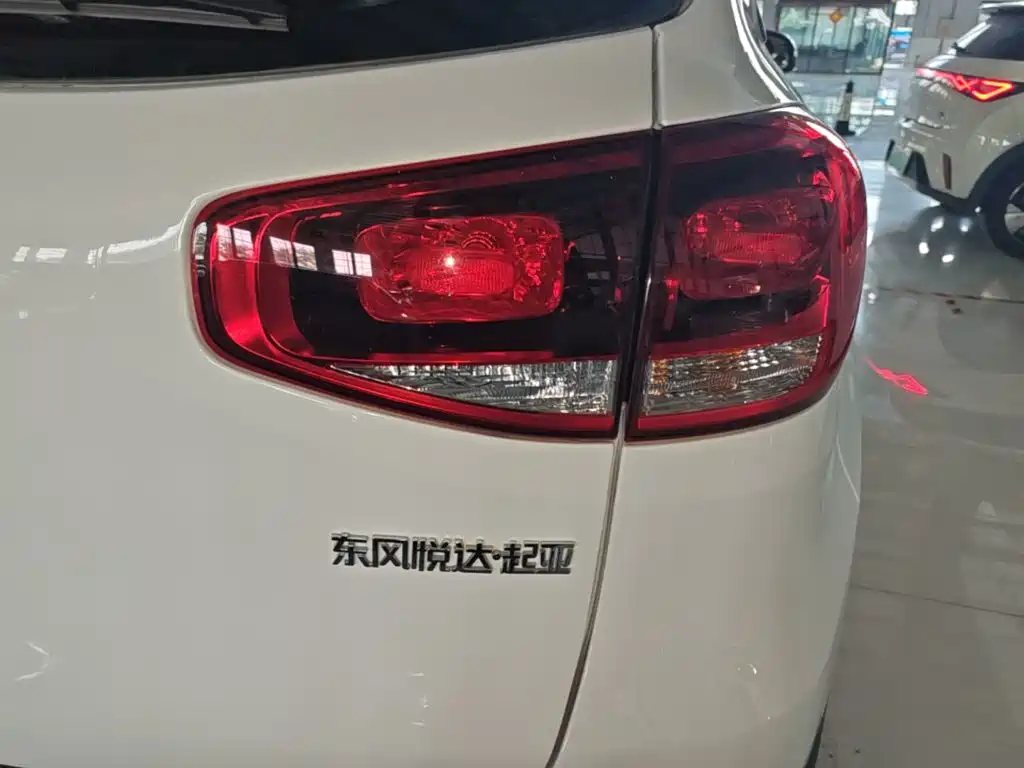 Kia KX3 — миниатюра 8