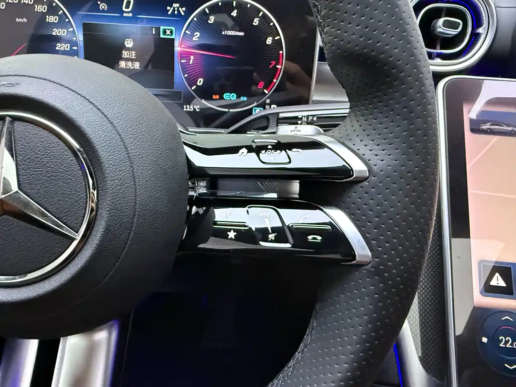 Mercedes-Benz C-Class — миниатюра 17