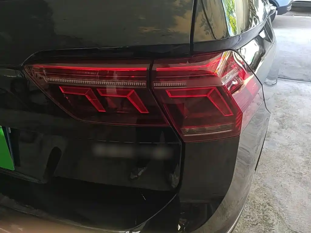 Volkswagen Tiguan L — миниатюра 8