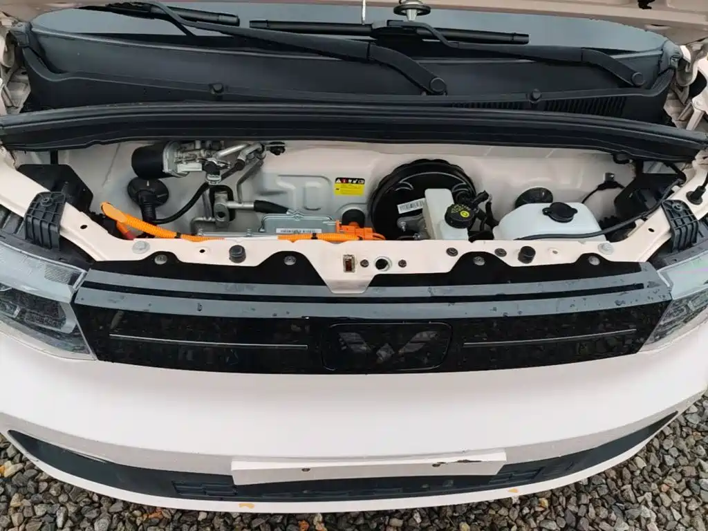 Wuling MINIEV — миниатюра 20