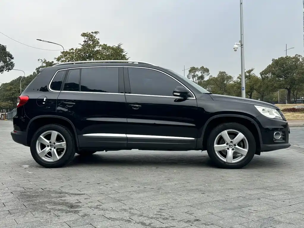 Volkswagen Tiguan — миниатюра 8