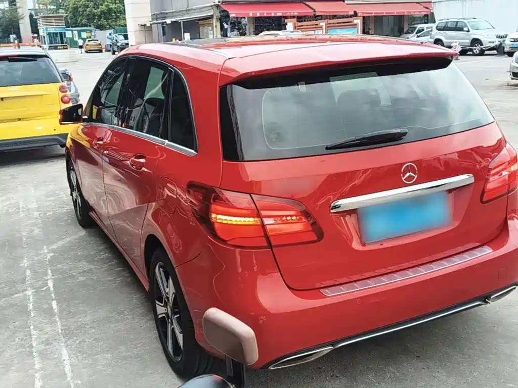 Mercedes-Benz B-Class — миниатюра 5