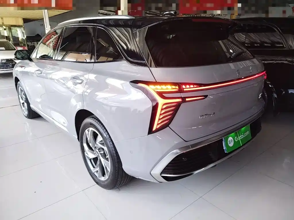 Hongqi Hongqi HS3 — миниатюра 5