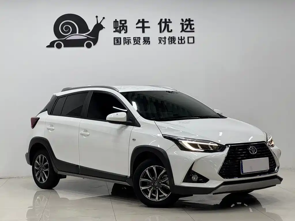 Toyota Yaris L — миниатюра 3