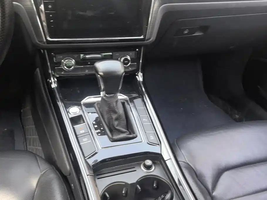 Volkswagen Phideon — миниатюра 16