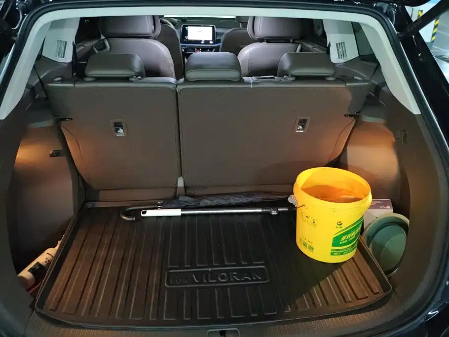 Volkswagen Viloran — миниатюра 4