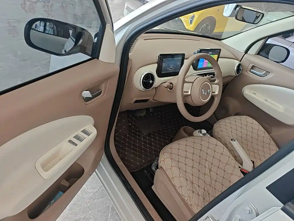 Wuling MINIEV — миниатюра 16
