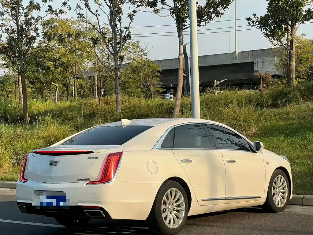Cadillac XTS — миниатюра 15