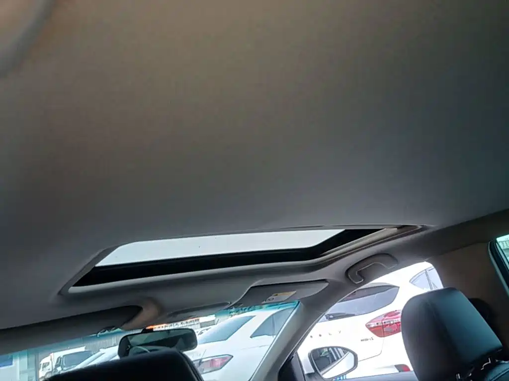 Buick Excelle — миниатюра 18