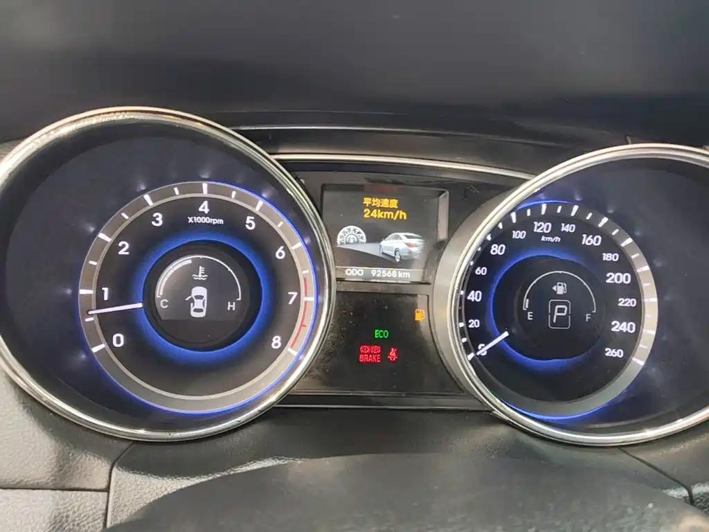 Hyundai Sonata — миниатюра 12