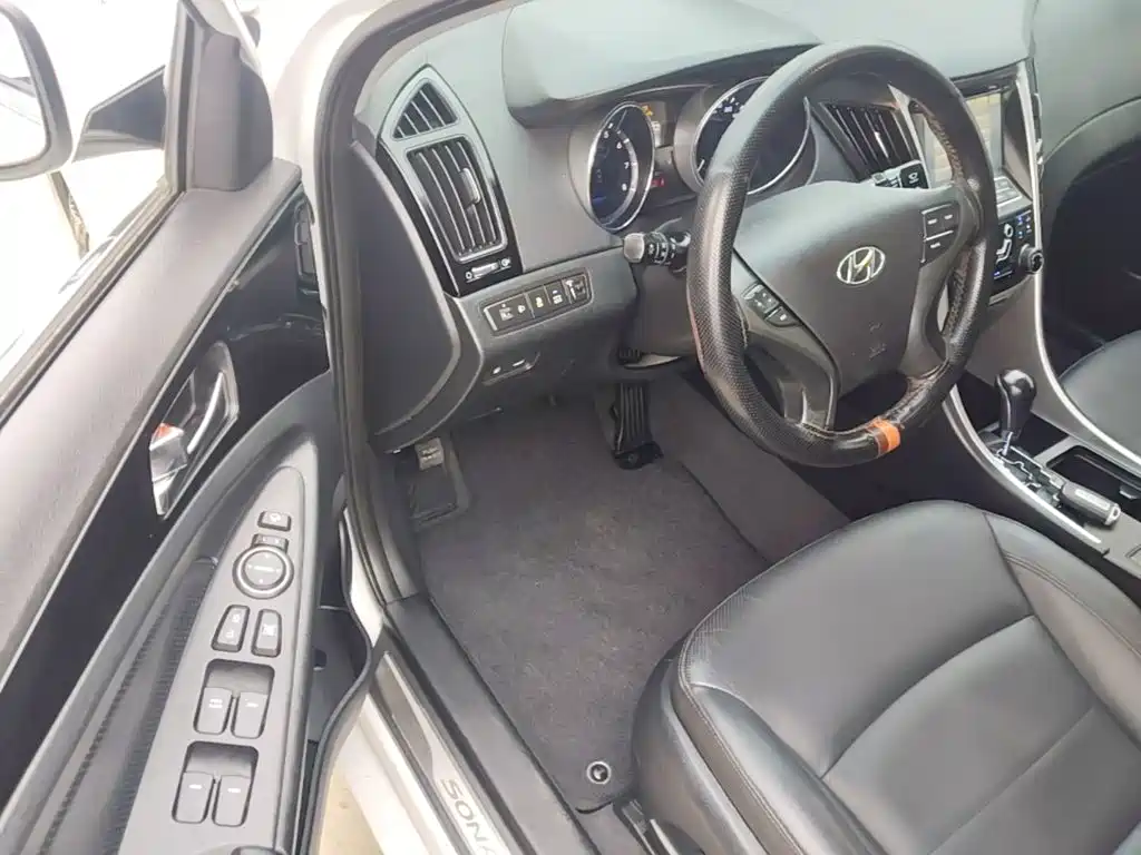 Hyundai Sonata — миниатюра 16