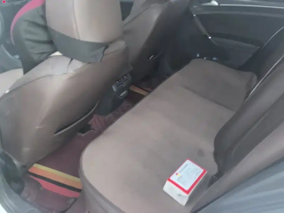 Volkswagen Golf — миниатюра 11