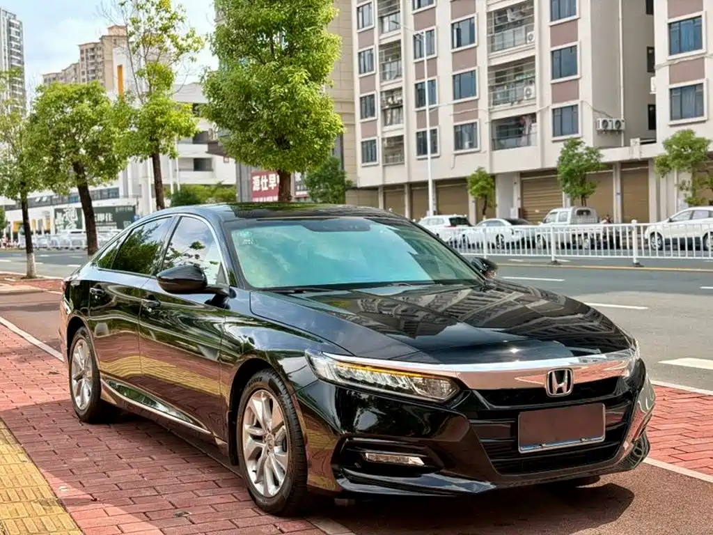 Honda Accord — миниатюра 3