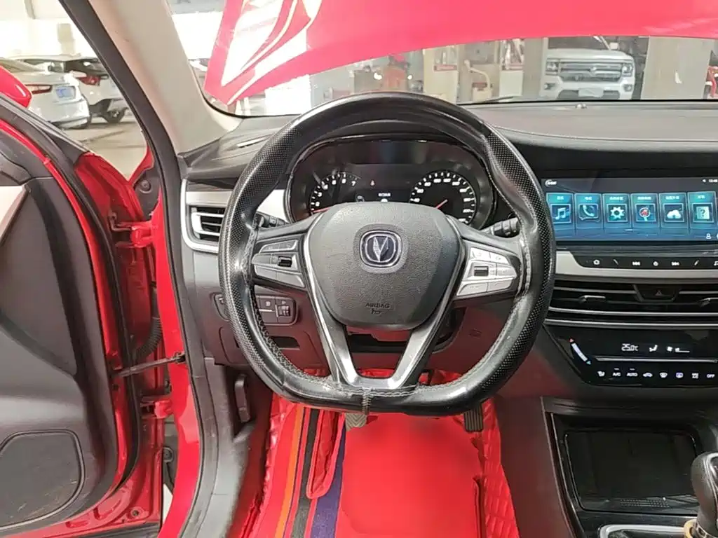 Changan CS35PLUS — миниатюра 11
