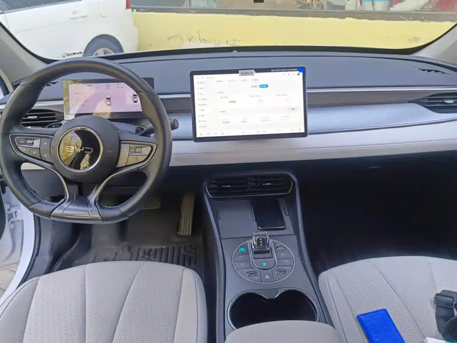BYD Seal 05 DM-i — миниатюра 12