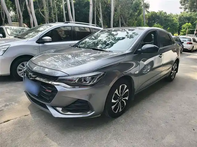 CHEVROLET CRUZE 2019