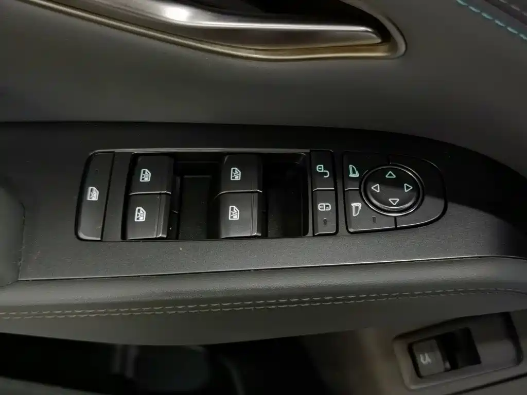 BYD Qin L — миниатюра 9