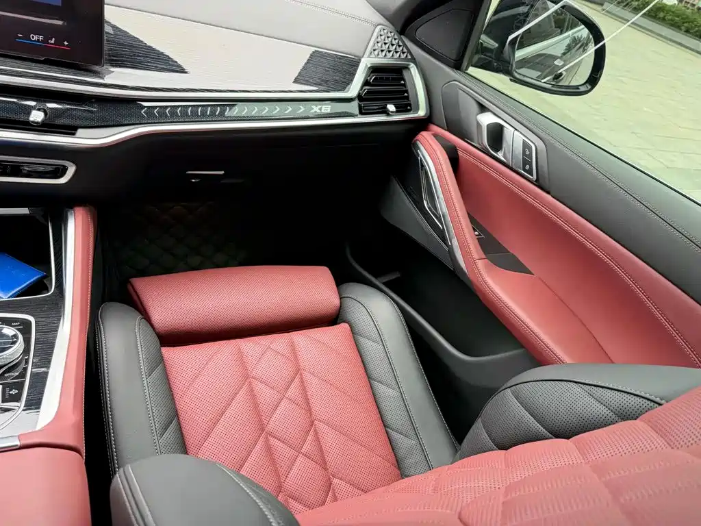 BMW X6 — миниатюра 13