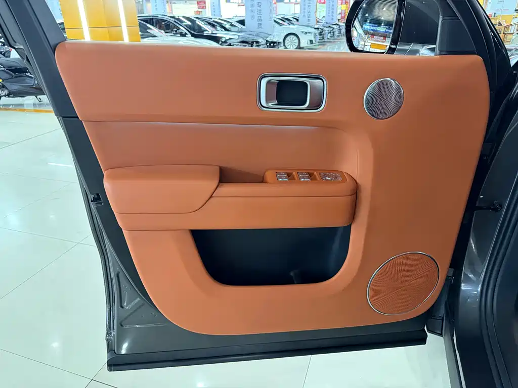 Li Auto Li L9 — миниатюра 22