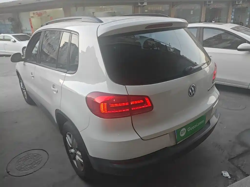 Volkswagen Tiguan — миниатюра 5