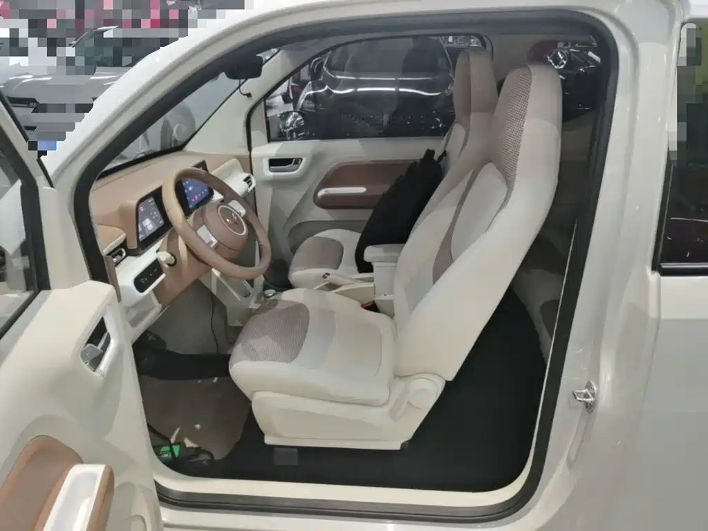 Wuling MINIEV — миниатюра 15