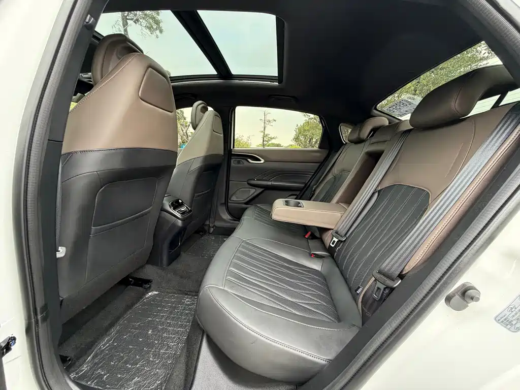 Changan Eado — миниатюра 11