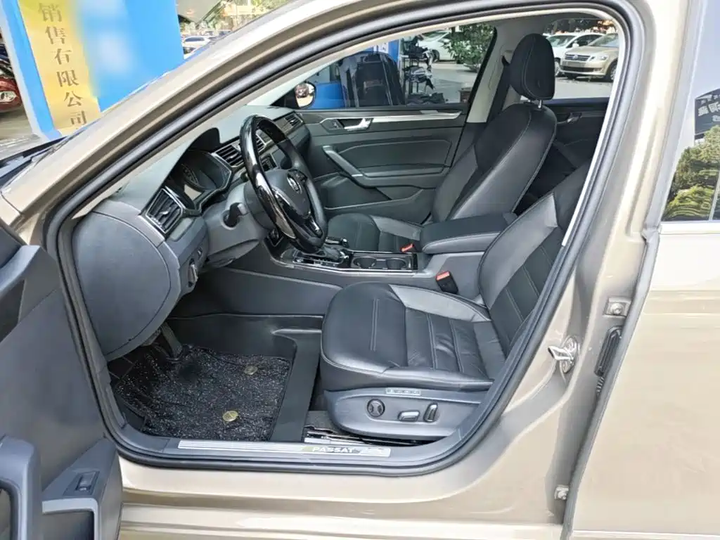 Volkswagen Passat — миниатюра 11