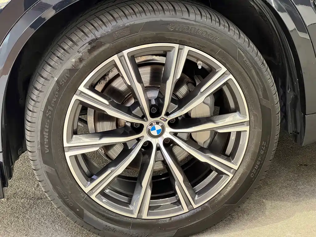 BMW X5 — миниатюра 15
