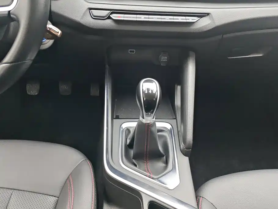 Geely Vision X3 — миниатюра 16