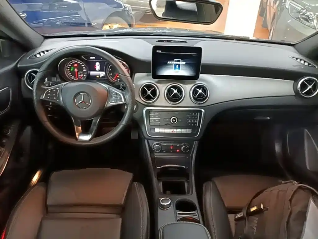 Mercedes-Benz CLA (Import) — миниатюра 10