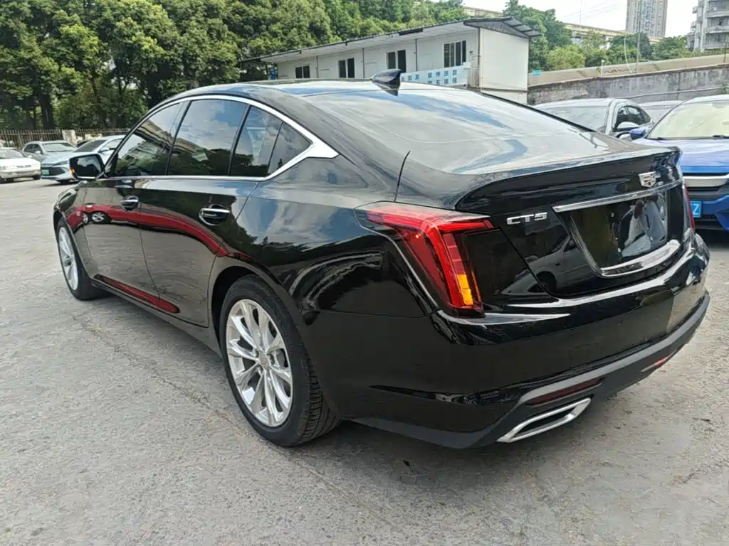 Cadillac CT5 — миниатюра 5