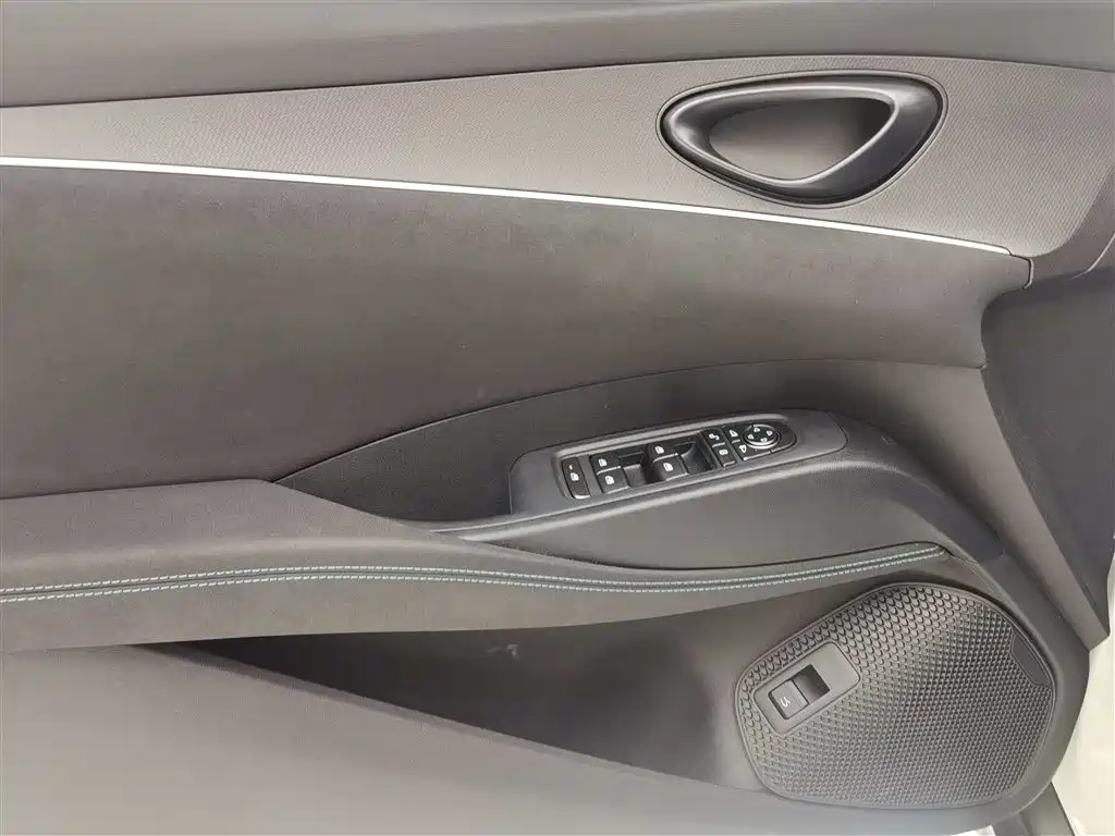 BYD SEAL 06 NEW ENERGY