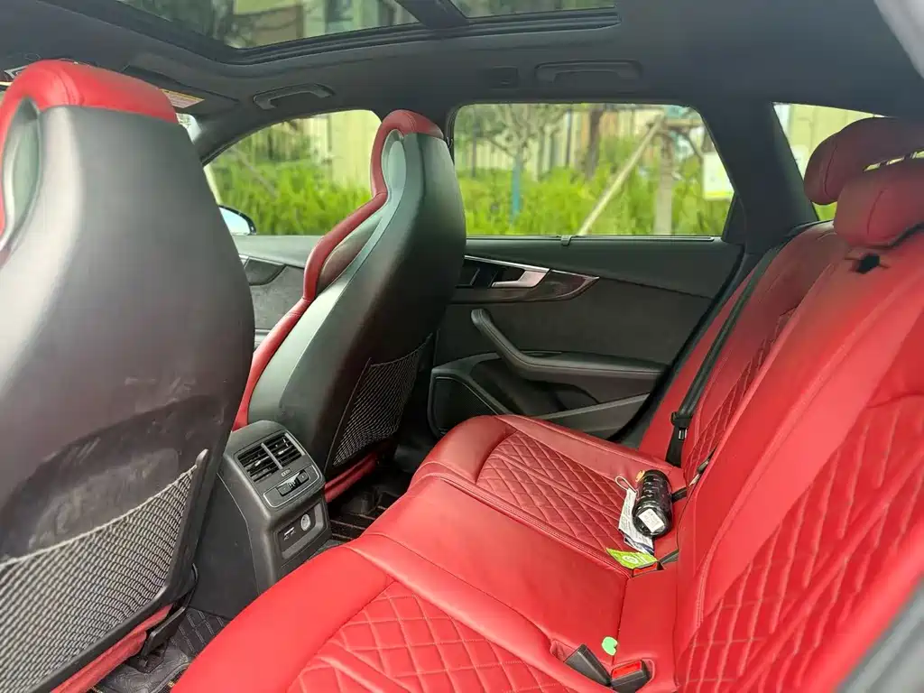 Audi S4 — миниатюра 7
