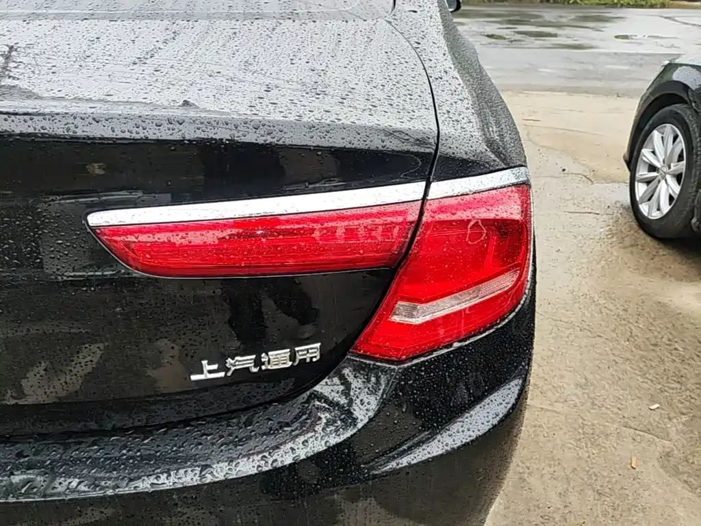 Buick LaCrosse — миниатюра 8
