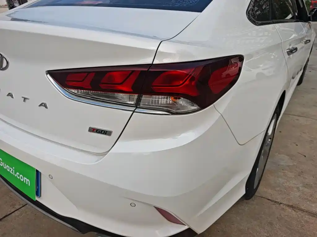 Hyundai Sonata — миниатюра 8