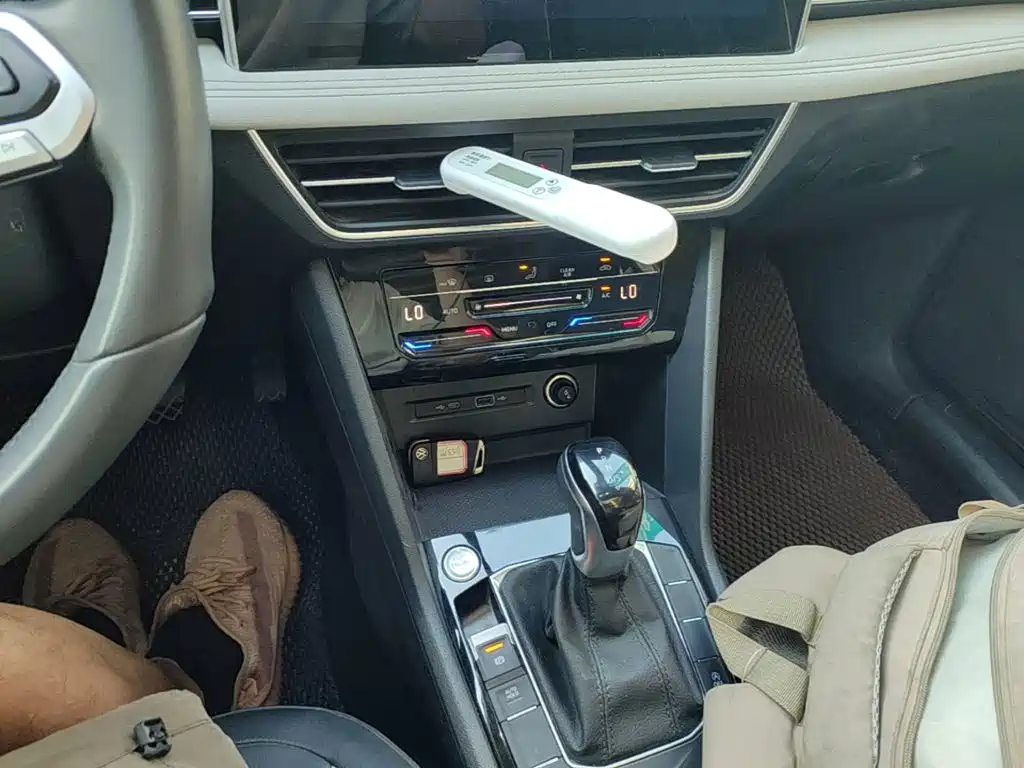 Volkswagen Tiguan L — миниатюра 14