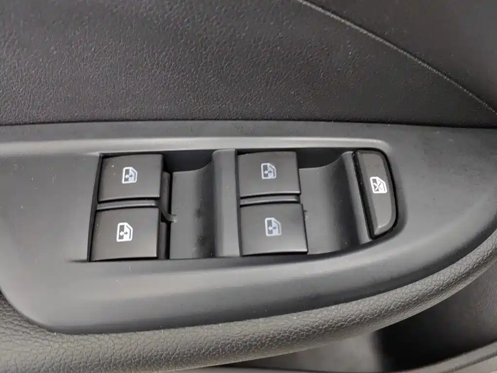 Buick Excelle — миниатюра 9