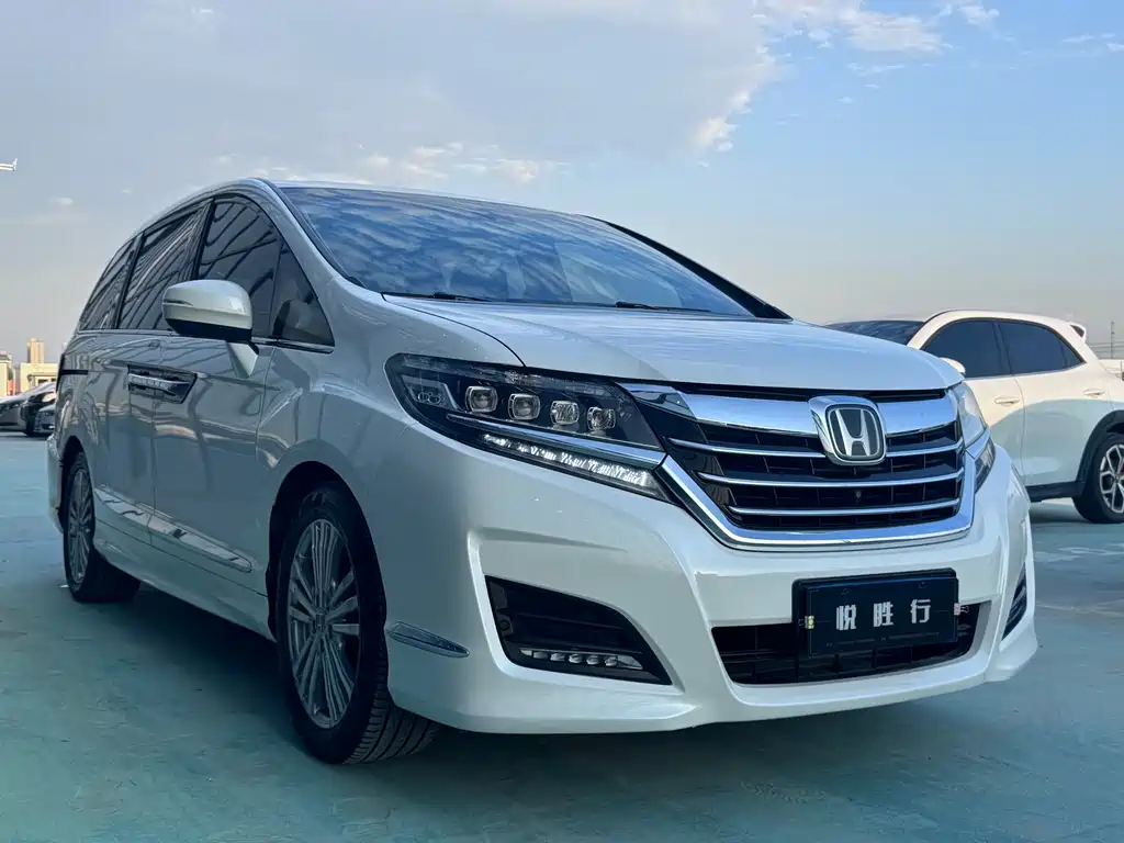 Honda Elysion — миниатюра 3