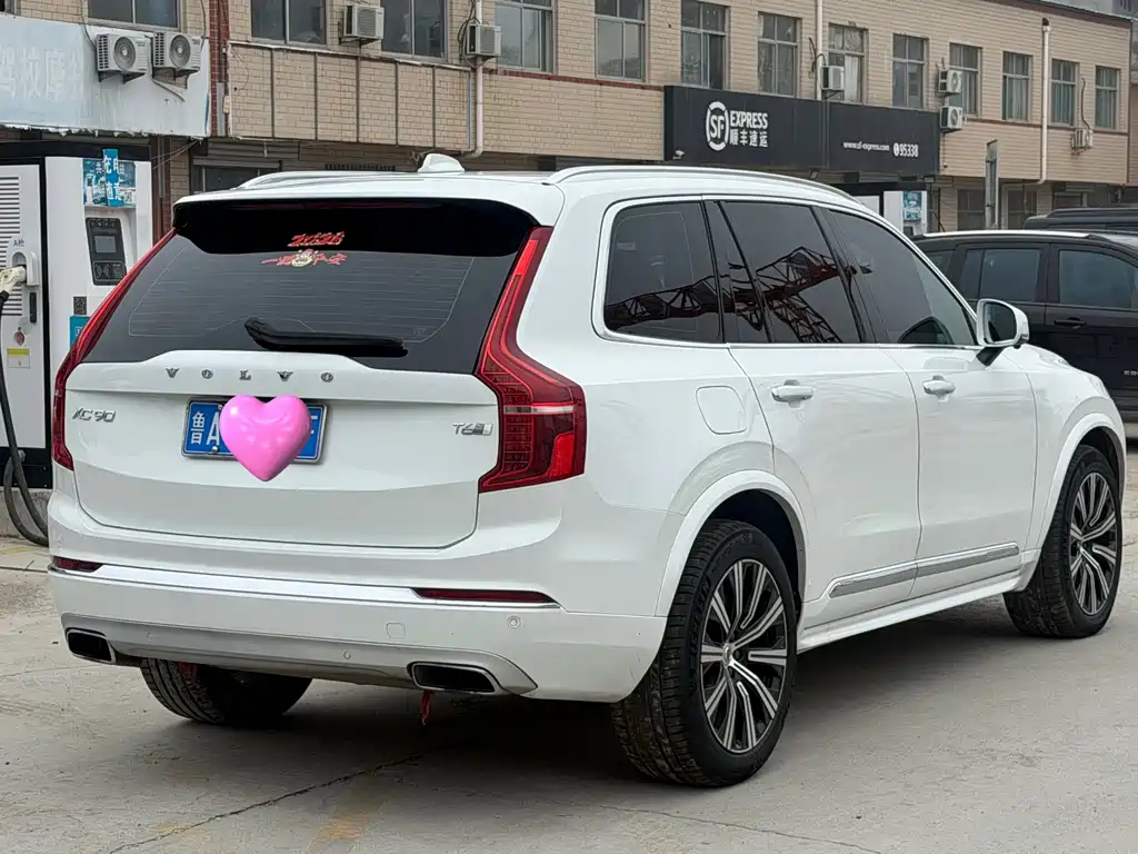 Volvo XC90 — миниатюра 7