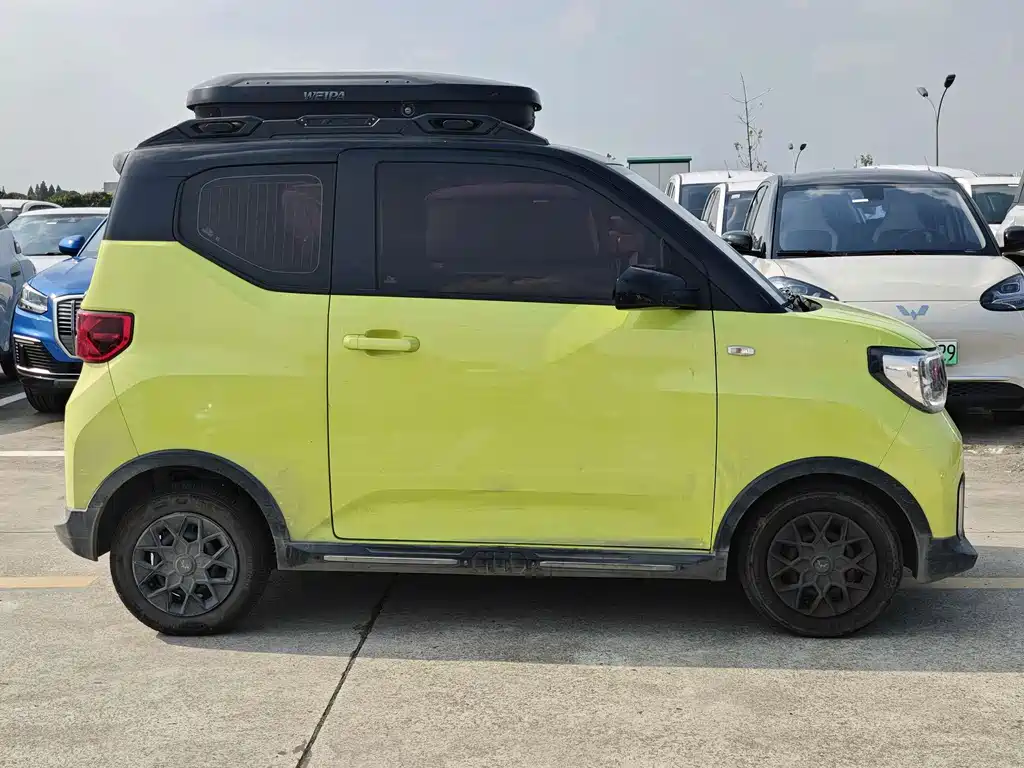 Wuling MINIEV — миниатюра 5