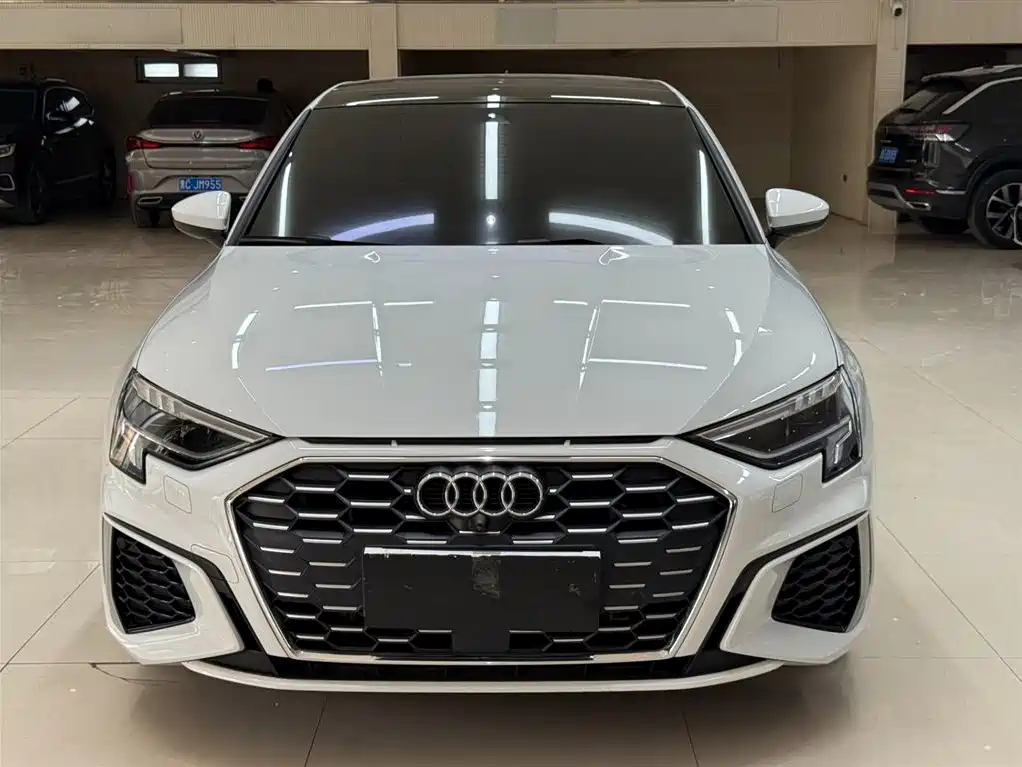 Audi A3 2023 Sportback 35 TFSI Fashion Sport