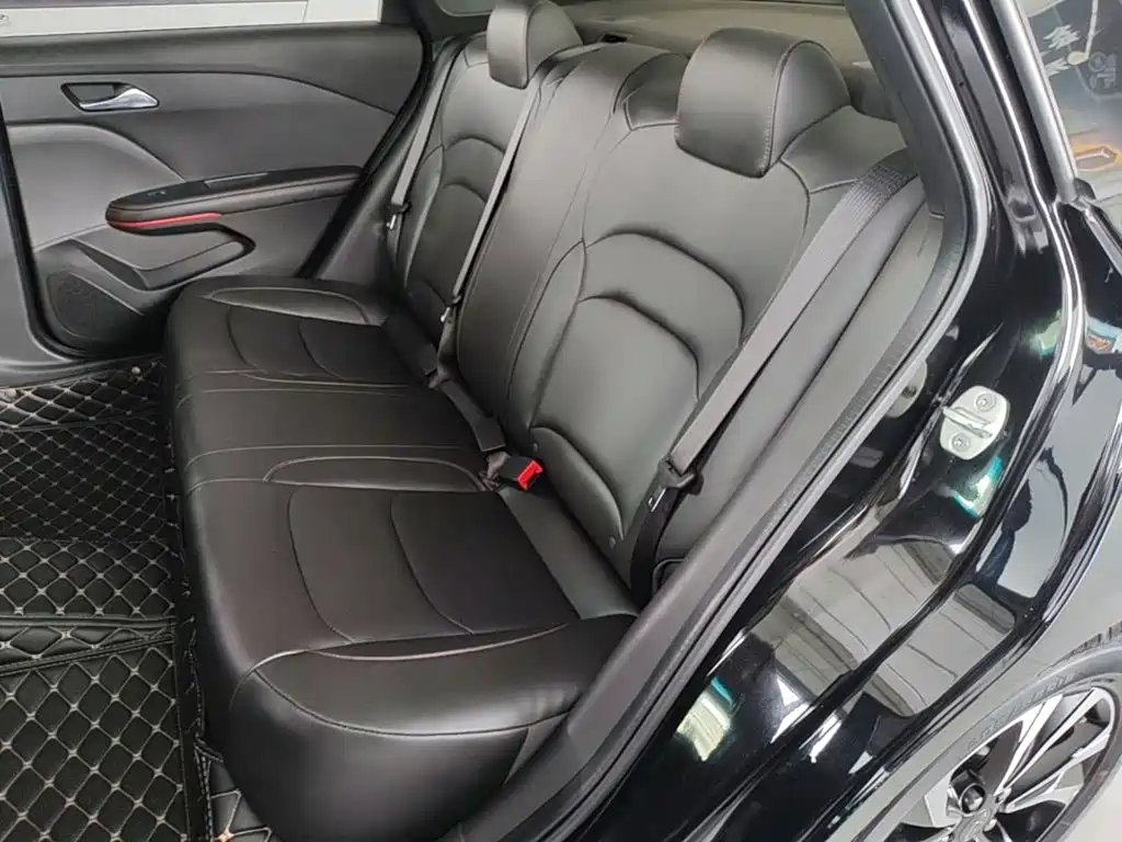 Chevrolet Monza — миниатюра 17