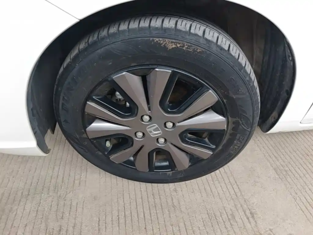 Honda Fit — миниатюра 25