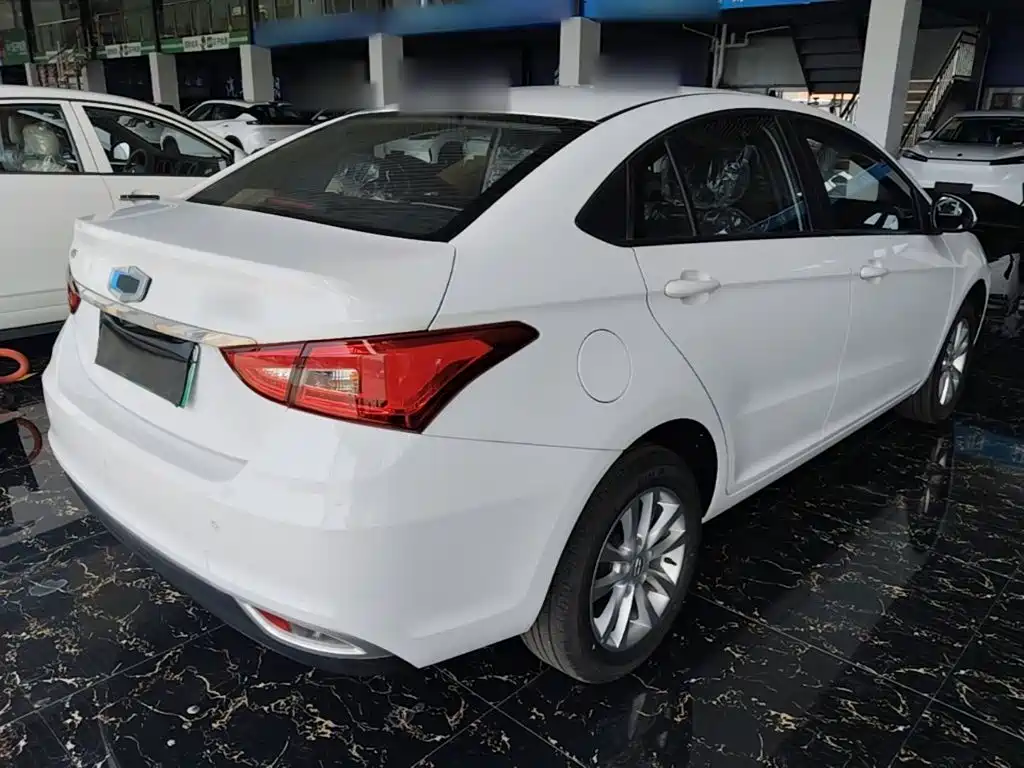 Guojin Auto Junxing — миниатюра 7