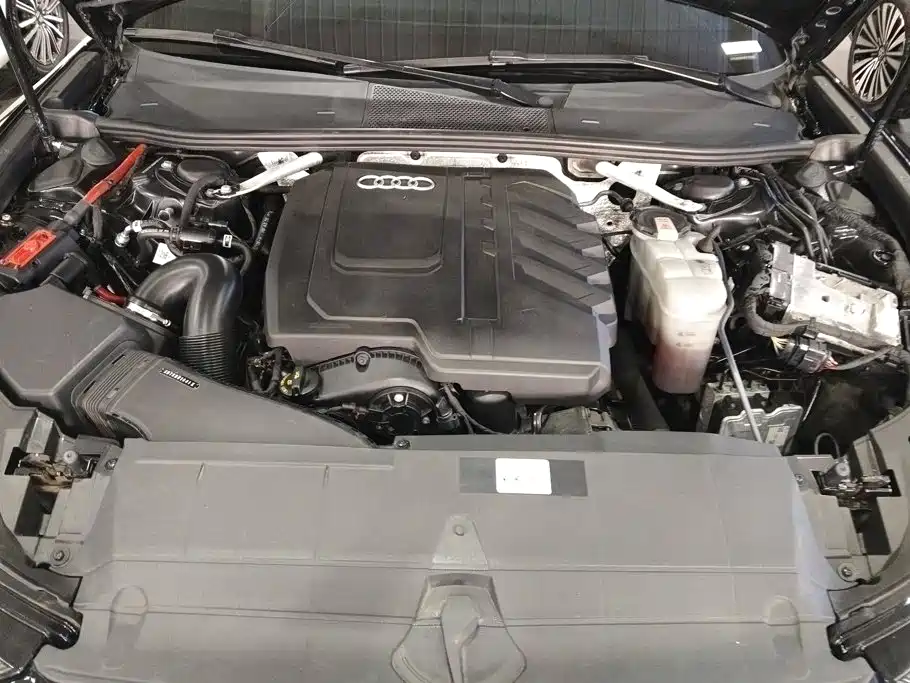 Audi A6L — миниатюра 10