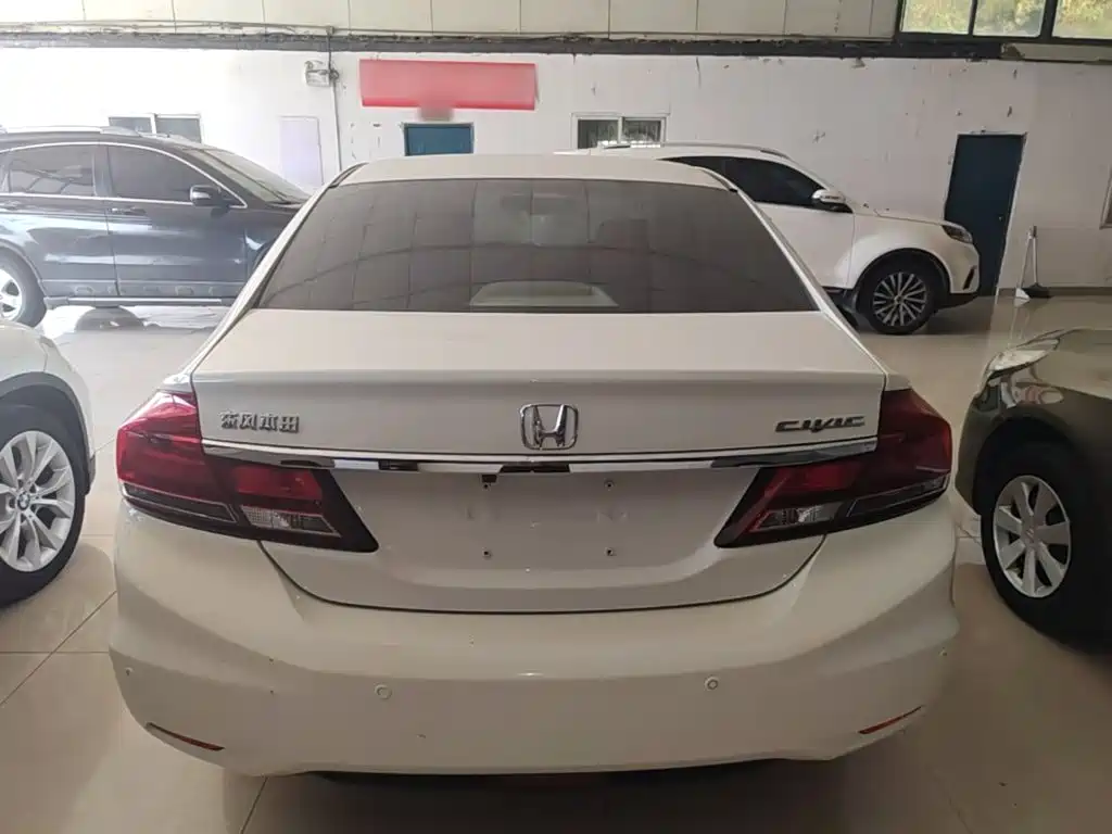 Honda Civic — миниатюра 6