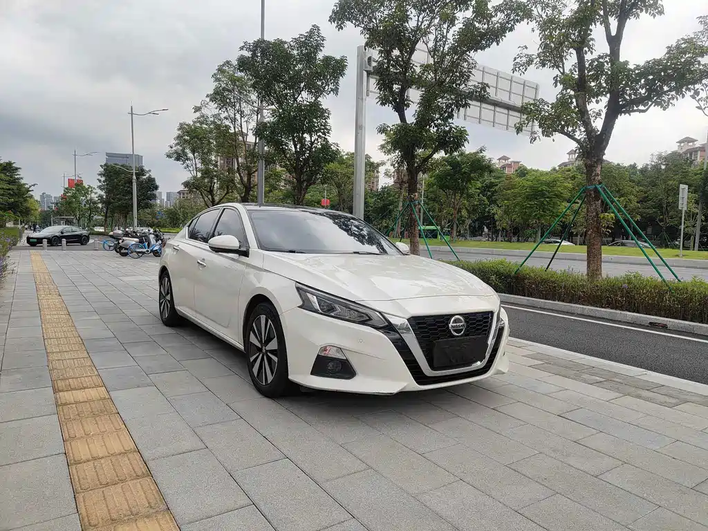 Nissan Teana — миниатюра 3