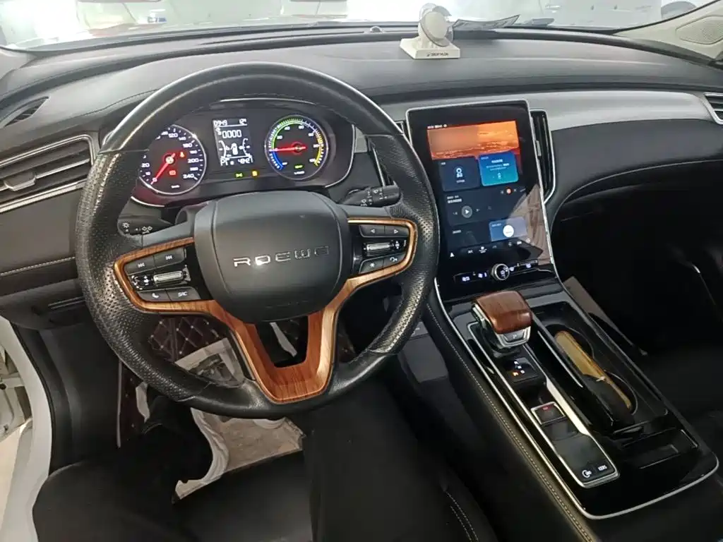Roewe i6 MAX New Energy — миниатюра 10